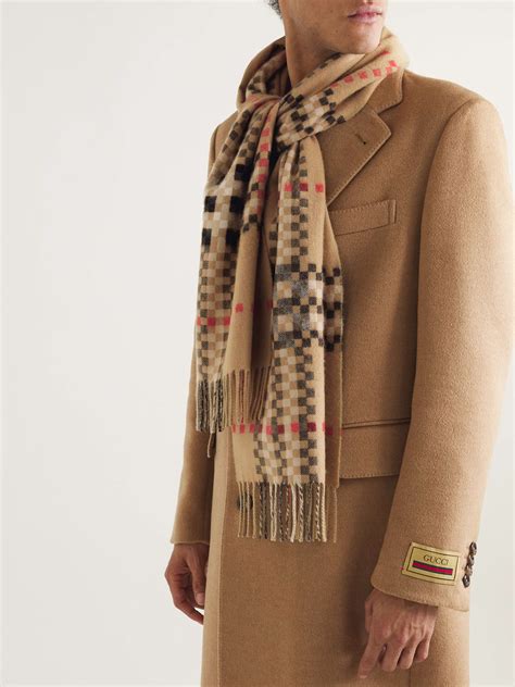 burberry scarf itchy|is Burberry cashmere worth it.